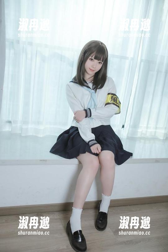 看Asagiriai的少女写真分享，真的能懂嘴角上扬的意味吗？