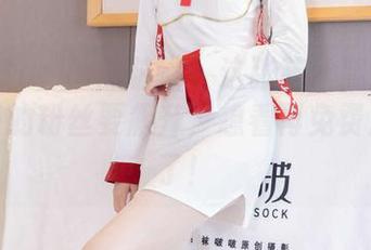 BoBoSocks袜啵啵 – 这张蓝丝照放出后，稚予的粉丝要飙升，想看再免费点就是了！