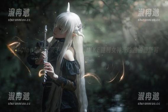 看！Cien恩恩又来了，这次是NIKKE胜利女神米哈拉的最新写真集
