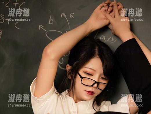 当蓝色妖姬遇上Leah梓未，图库中的下载让人欢乐不断！