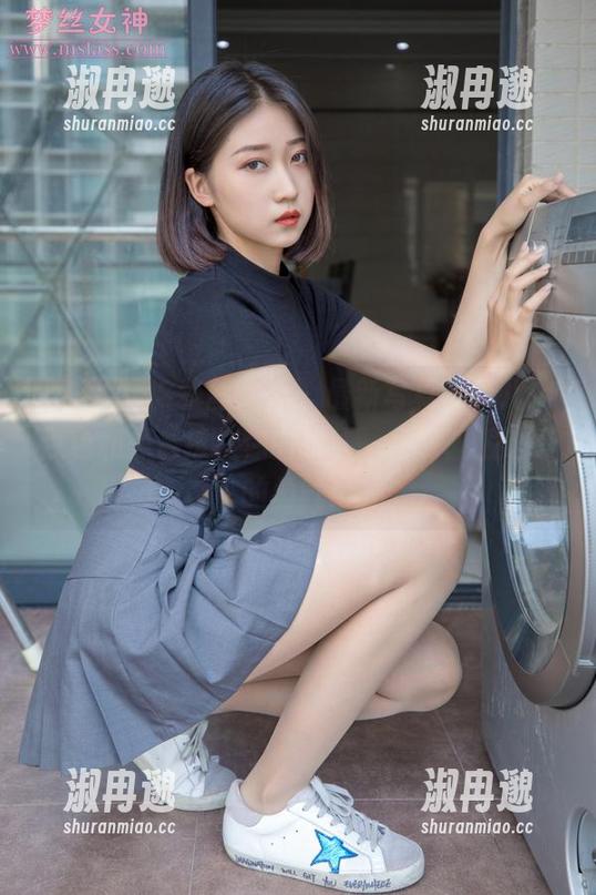 MSLASS梦丝女神 - 最新写真，乔儿用肤色和黑色撩拨你的眼球，真的佩服这样的勇气！