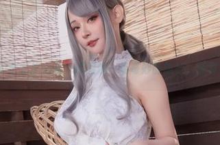 Machi马吉的全套护士装，原图像一场奇妙的旅行，还真有些新鲜感。