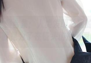 ROSI礼服合集：人类发明礼服的真正目的，不就是为了在镜头前摆造型吗？！