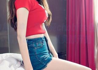 TGOD推女神 – 黄歆苑chobits全套：下载灵魂之美，从美脚开始
