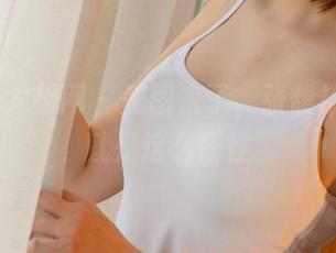 UGirls尤果网 – 美图来了，张馥棋的白丝就是这么任性