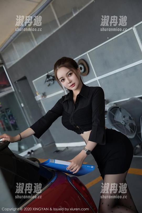 XINGYAN星颜社 - 何晨曦的最新皮衣套图，果然不简单！