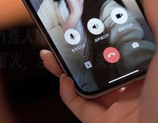 Xiuren秀人网 – 听说周慕汐fairy的毛衣写真很火，当然我得来分享吃瓜的态度了。