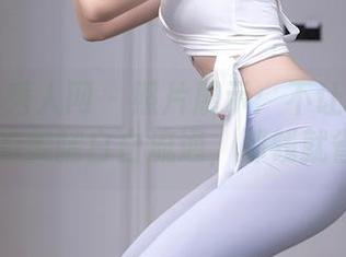 Xiuren秀人网 – 照片展示：不让杨晨晨Yome的美腿白白流通，那钱就省了！