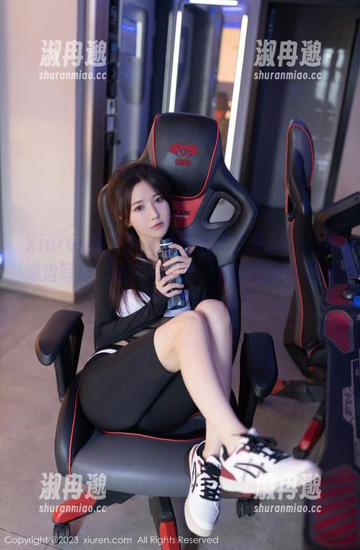 Xiuren秀人网 - 为什么林文文yooki的海边写真:就算浪打脸,也还是美得不要不要的! Xiuren秀人网 - 为什么林文文yooki的海边写真:就算浪打脸,也还是美得不要不要的!