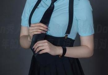 Xiuren秀人网 – 和服版的浅浅Danny，穿越百年的人气写真人设：原图对对碰！