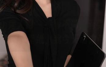 Xiuren秀人网 – 不得不说，看到王俪丁呀的高清厨娘壁纸，我今天动力都来啦！