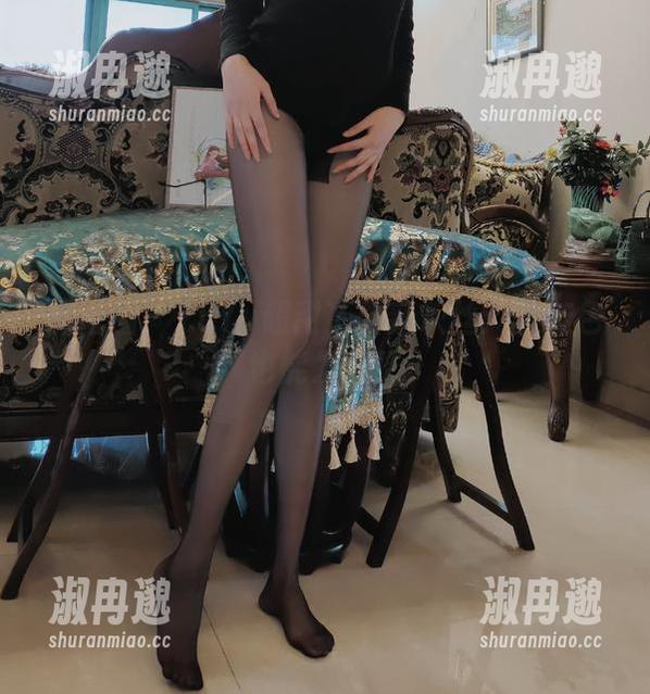 微密圈 - YuYu超甜丫最新灰丝:当灰色也能发光! 微密圈 - YuYu超甜丫最新灰丝:当灰色也能发光!