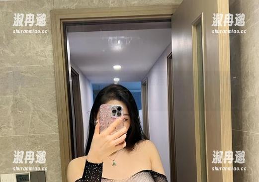 微密圈 - 一秒被不爱笑的赛琳的黑丝连体俘获，全集原图戳中你的灵魂！