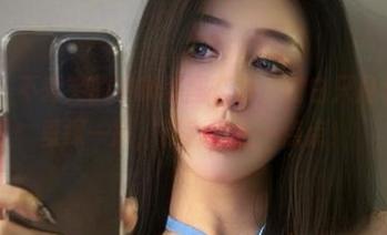 微密圈 – 不爱笑的赛琳美图在线，纯白只是表象，往里探一探，精彩不止一点点！