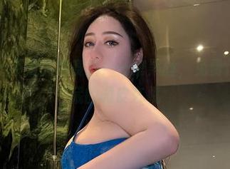 微密圈 – 不爱笑的赛琳：一窜黑丝，免费作品里暗藏的调皮玄机