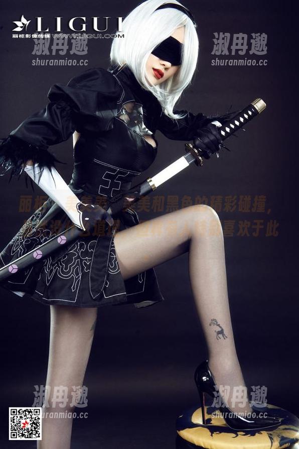 丽柜 - 美美美，美美和黑色的精彩碰撞，虽然没什么道理，但真有人特别喜欢于此。