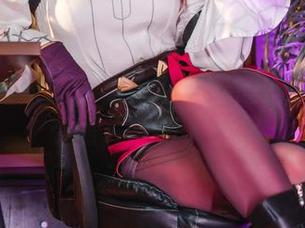 谁说修女不能和狗来点轻松的？九言的高清照片征服了我。