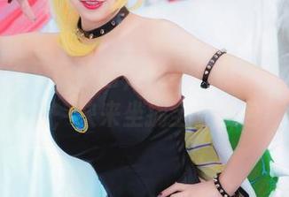 美图之于兔玩映画，紫红色格裙则是点睛之笔，快来坐拥全套图包！