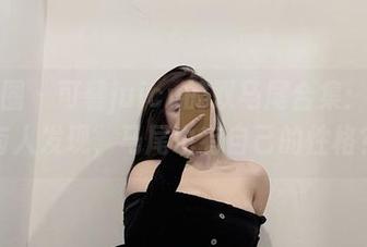 微密圈 – 可馨juicy的双马尾合集：有没有人发现，马尾也有自己的性格？