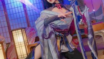 高清资源降临，“咬人小小兔”兔女郎在线，兔子和人，让人意外又莫名有趣，想要多看几眼。