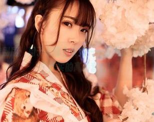 嗲囡囡 – 特别版：周于希睡衣系列——清晨怕冷反而把自己包了个严实的高清套图！