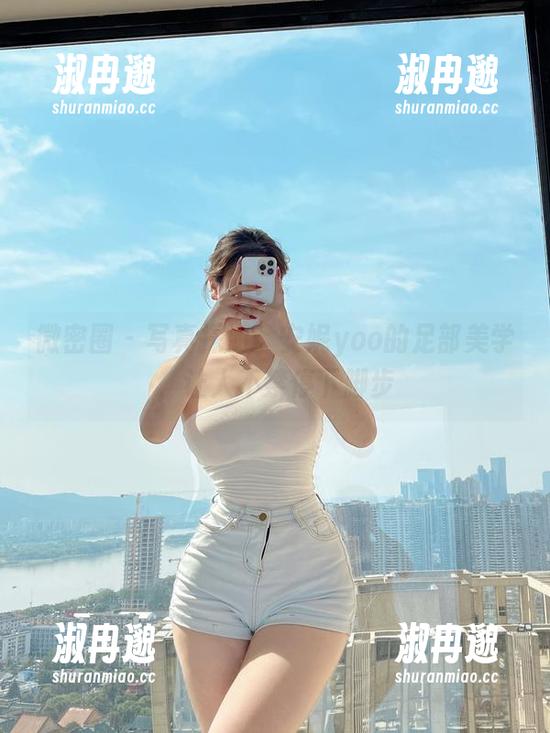 微密圈 - 写真探游:安妮yoo的足部美学,让人不禁停下脚步 微密圈 - 写真探游:安妮yoo的足部美学,让人不禁停下脚步
