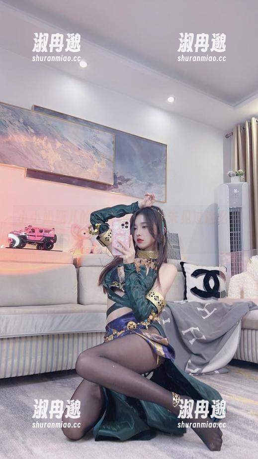 小小奶瓶儿的高清豹纹,从未见过这么俏皮的图库! 小小奶瓶儿的高清豹纹,从未见过这么俏皮的图库!