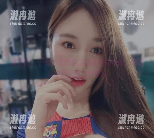 微密圈 - 下载小玉吃果冻的马甲线系列，给你运动再无压力的借口