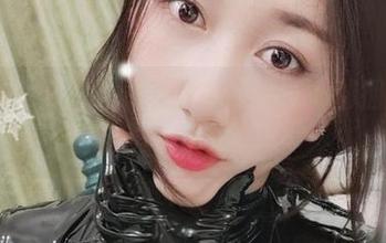 微密圈 – 小玉吃果冻的最新图册：都捆好了，而我却懵了…