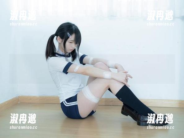 少女秩序 - 哦,鹿可又来了!这次黑色写真,我猜想她到底有多少黑色衣服! 少女秩序 - 哦,鹿可又来了!这次黑色写真,我猜想她到底有多少黑色衣服!