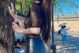 微密圈 – 就问就是阿朱啊，这双人组合是刻意安排还是天生一对？照片直戳心。