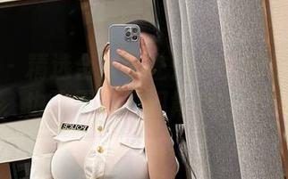 微密圈 – 精选合集：左公子666居家空乘女友，也许不飞天但肯定能逗你乐！