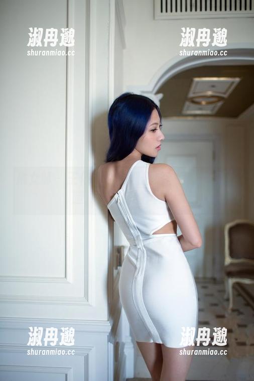 推女郎 - 王依萌的长腿精选：我说这不是腿，是走路的风景。