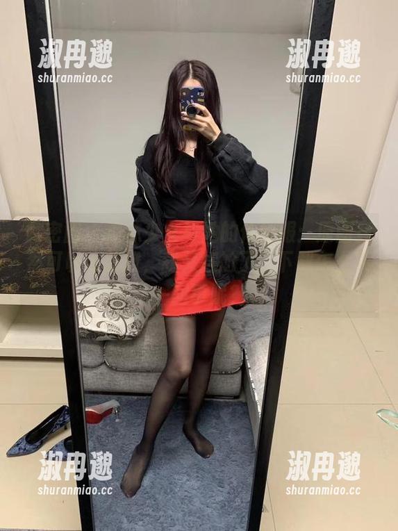 微密圈 - 提袜少女与她的体操服:原图竟然可以如此撩,我又尴尬了,下载怎么算一回事呢? 微密圈 - 提袜少女与她的体操服:原图竟然可以如此撩,我又尴尬了,下载怎么算一回事呢?