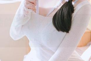 说走就走的日奈娇，玩转棉袜新写真集，关注点在脚踝！