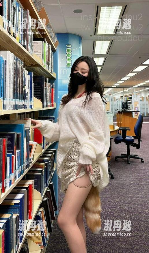 微密圈 - 这图片才是是小逗逗对泳衣的“完美演绎”，谁能抵挡得了？