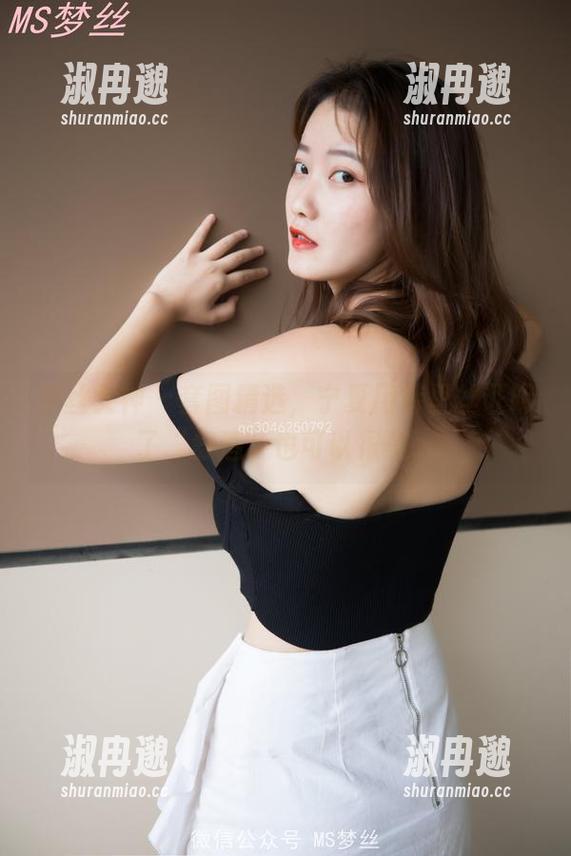梦丝女神 - 套图精选，宁夏用裤里丝证明了“舒适”也可以很美。