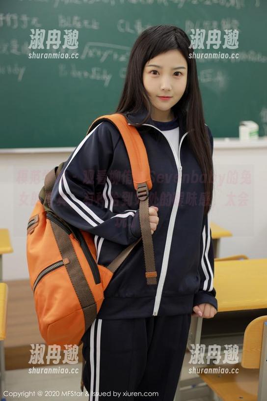 模范学院 - 观看柳侑绮Sevenbaby的兔女郎写真，有种恰到好处的暧昧感，太会玩了！