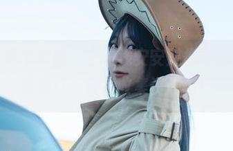 温柔不只是个套图，它是浅安安对你每日情绪的柔软捶打，快来收集资源吧！