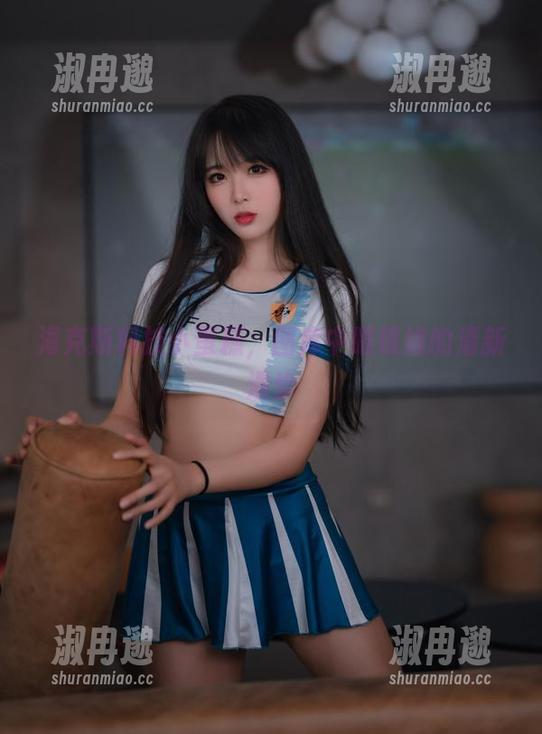 海克斯科技小蛋糕，图库中眼镜娘的清新漫步