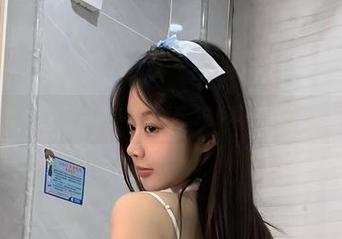 微密圈 – 看完火龙果羊的女友高清写真，恨不得马上就有个这样的女友！