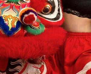 爱尤物的图集：模特们的随遇而安，你猜她们在想啥？