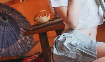 说好的疯猫ss制服，套图资源很多哦，想要吗？