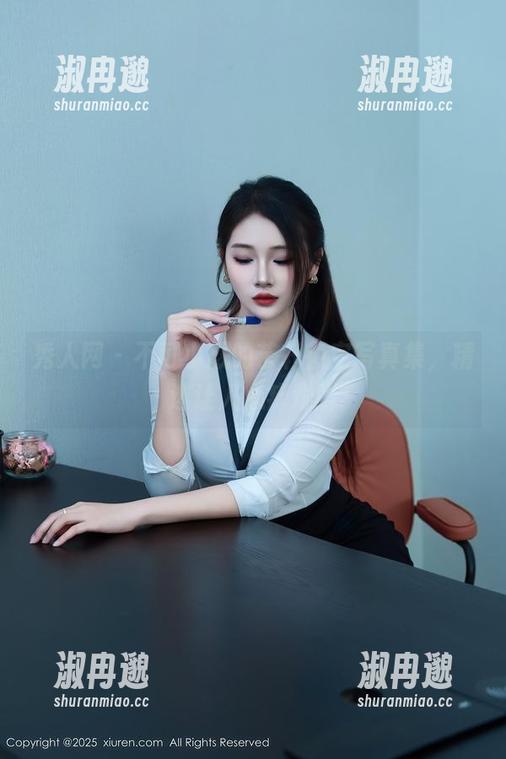 秀人网 - 不可小觑的艺轩镂空写真集，精选让人心痒难耐
