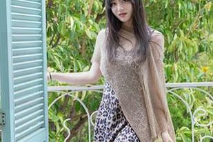秀人网 – 作品里，蕊蕊ruirui展现了万圣节的极简和极致，啧啧…