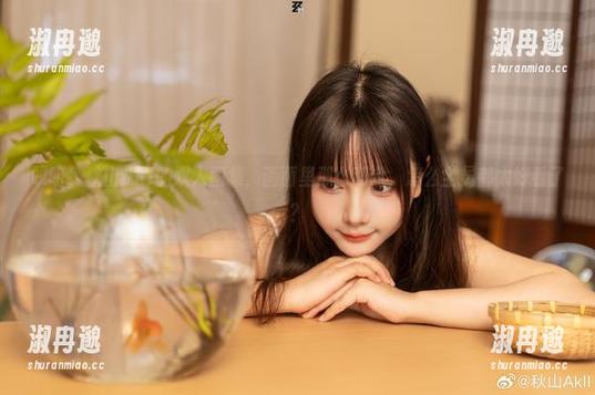 哎呀,秋山AkI的双人图集,画面里那么和谐,怎么全员都太好看了? 哎呀,秋山AkI的双人图集,画面里那么和谐,怎么全员都太好看了?