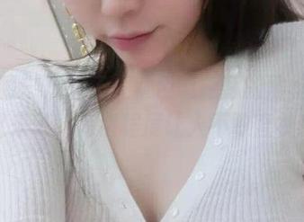 微密圈 – 厉害了，紫色哒豚豚的黑丝图包又来了，高清程度让人不敢直视！
