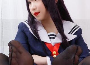 当胡桃喵化身女仆，美图里的服装比我的衣柜还多啊！