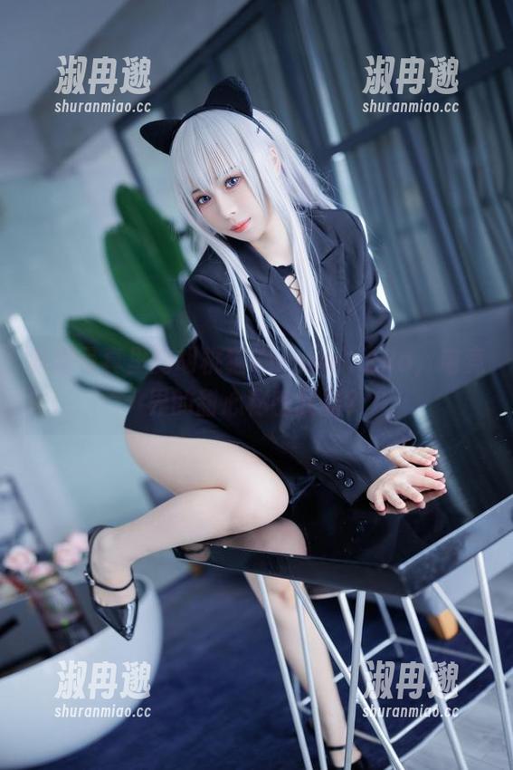 私房写真里的胡桃猫Kurumineko，电竞界的甜心秘密武器？