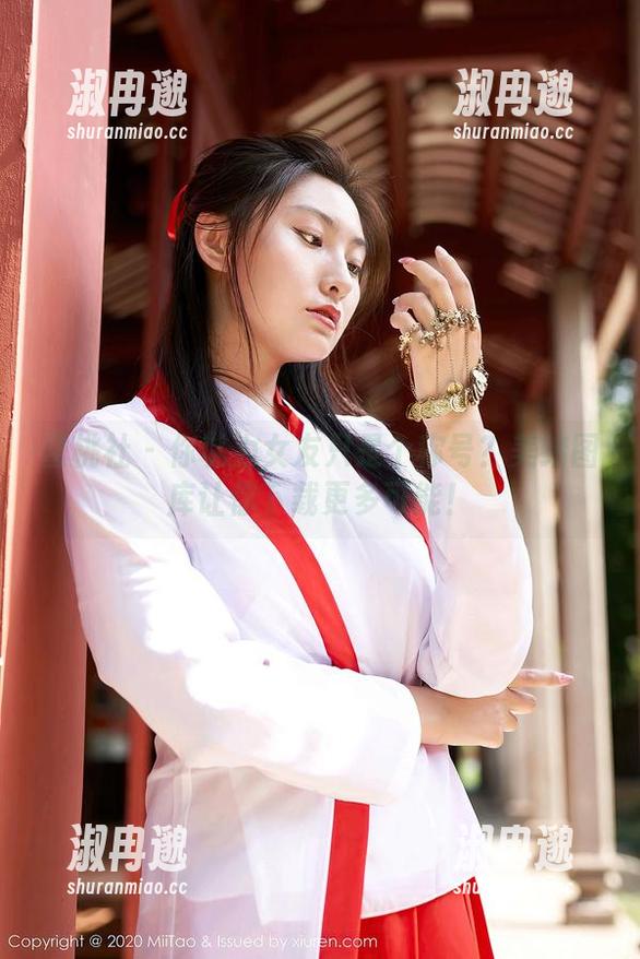 蜜桃社 - 你以为女友只是个称号？美绪图库让你下载更多可能！